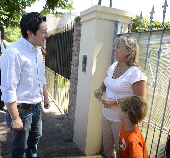 Nardini_Leo's tweet photo. EL MUNICIPIO EN TU BARRIO
Estar cerca del vecino es nuestra prioridad, siempre lo fue y lo será en la gestion. https://t.co/SdrctB4I5D