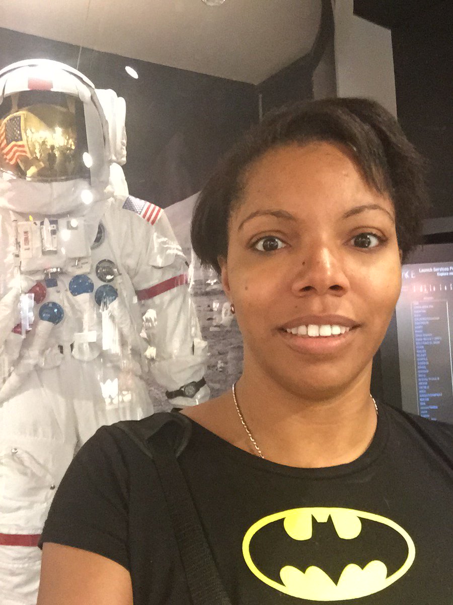 AleshiaProf's tweet image. Playing all this @elitedangerous with @DeejayKnight has me a lot more interested in space &amp;amp; @NASA! @oculus #trackir