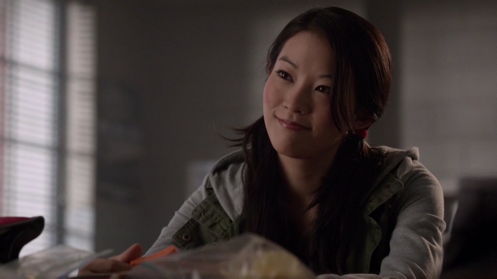 healytruce's tweet image. which one would you like to be your friend or sister