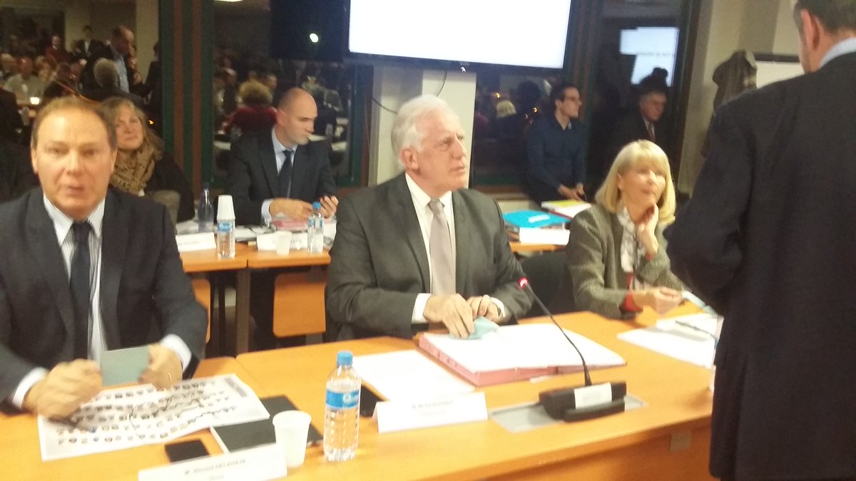 Sans surprise, Michel Bournat (LR) maire de Gif et seul candidat à droite est élu président de l'agglo Paris-Saclay