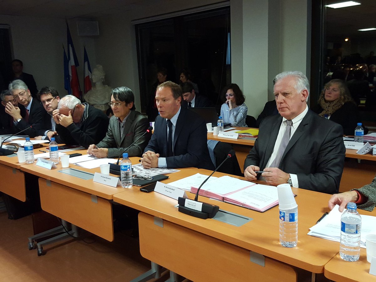 Vincent Delahaye ancien PR <a href="/Europ_Essonne/">Europ'Essonne</a> voeux pour travailler 
ensemble au service de Communauté Paris-Saclay