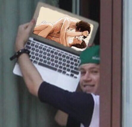 leakedhome tweet picture