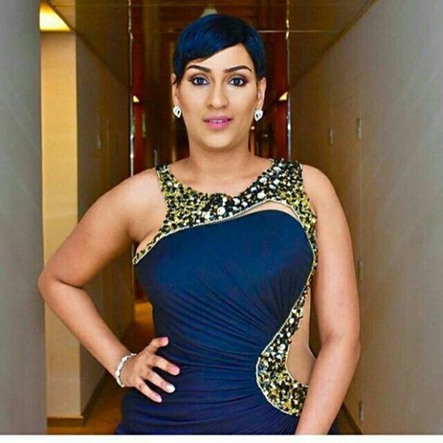 AmeyawDebrah's tweet photo. Hit or Miss? Juliet Ibrahim’s #GloCAFAwards2015 dress that has Africa talking https://t.co/KUb6BDEi3W https://t.co/HYvM2TKTUq