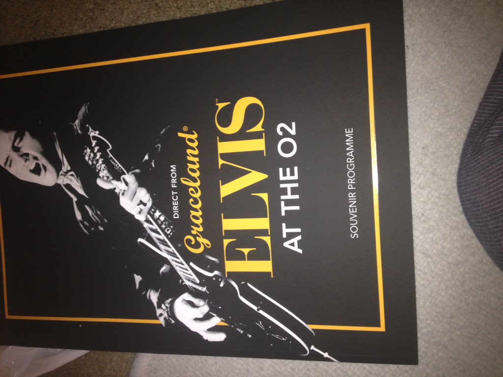 calvincasino's tweet photo. #ElvisattheO2 Over Christmastime, I went to The Elvis Exhibition at the O2 Arena. ππ΅πΆπ€ https://t.co/9GdEOTxWMb