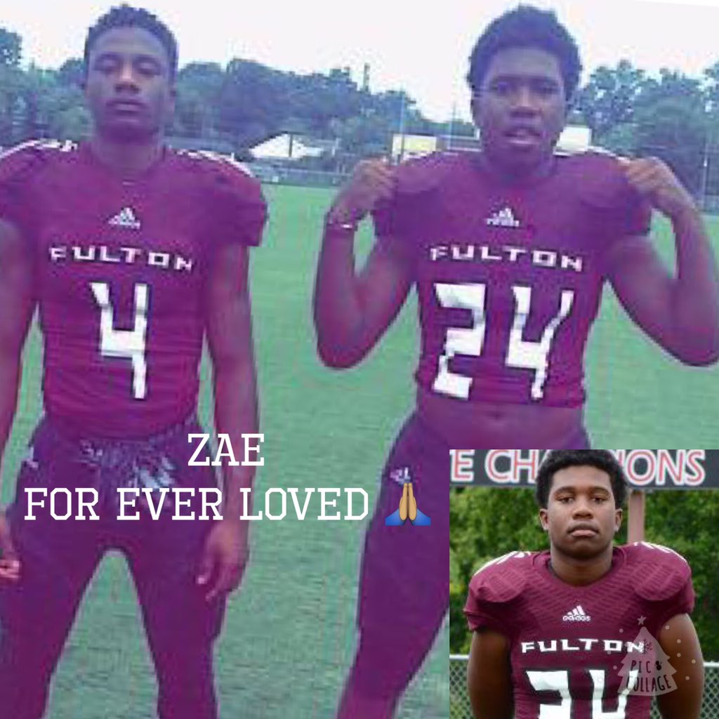 CURLYHEAD134's tweet photo. #ZaevionDobson 😍😍😍😍😍😍😍😍 https://t.co/t5RM95vfNp