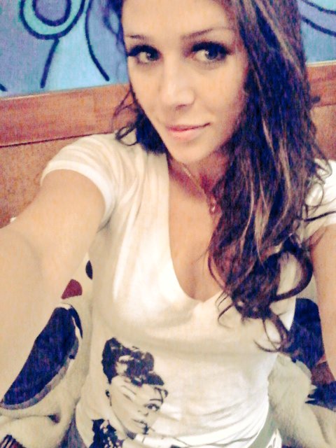 Eating #sushi #sushiselfie #love https://t.co/p7JksrOwJ2<a href="/tag/sushi"class="tags">#sushi</a><a href="/tag/sushiselfie"class="tags">#sushiselfie</a><a href="/tag/love"class="tags">#love</a>