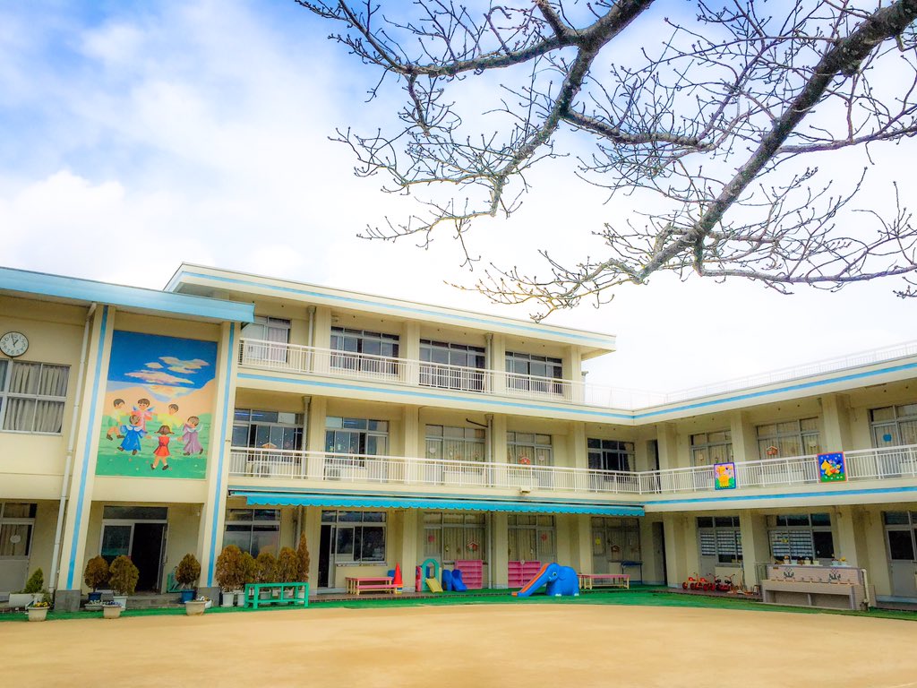 片柳弘史 神戸の愛徳幼稚園と神陵台愛徳幼稚園の保護者の皆さんに マザー テレサの話をさせて頂きました どちらも本当に素晴らしい 幼稚園です O T Co Uxceqlgcfm