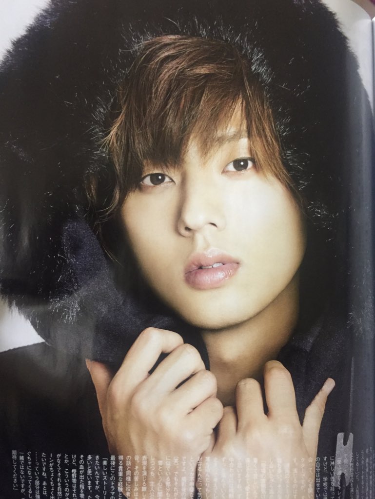 pink___kismyft2's tweet image. FINEBOYS♡藤ヶ谷太輔

黒ファーーー♡