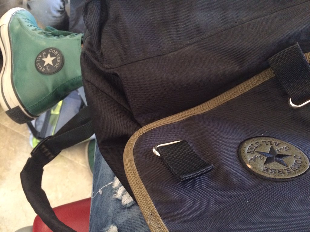 Going to Palembang <a href="/AdeSarah/">Ade Sarah</a> <a href="/tientamzil/">Tien Tamzil</a> #converse #chucktaylor