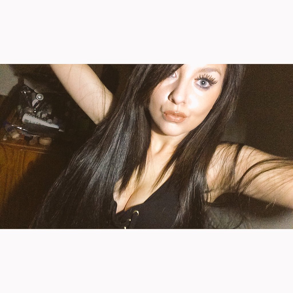 ceehobin's tweet image. #tinytot