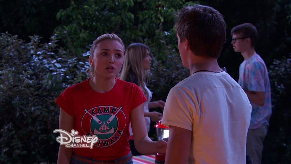 KevinQuinnNavy's tweet photo. Aw please kiss her finally Xander 😫💙😂🙏🏼 @KevinGQuinn1 @PeytonList #Xemma is the endgame can't wait for #BunkdSeason2 https://t.co/bV28TKtTe4