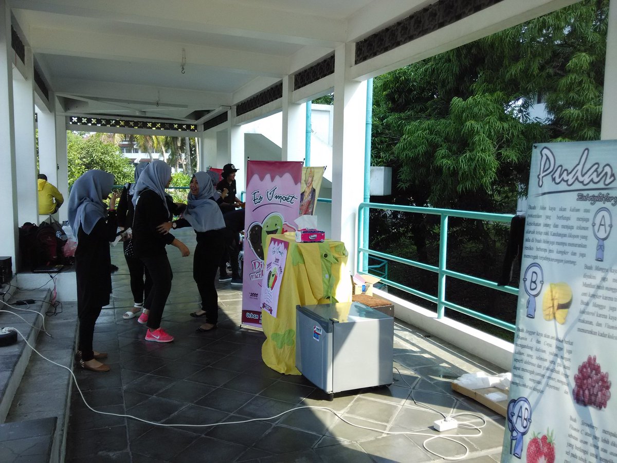 Selamat sukses urban youth market <a href="/ikomUMY_14/">komunikasi 2014</a>