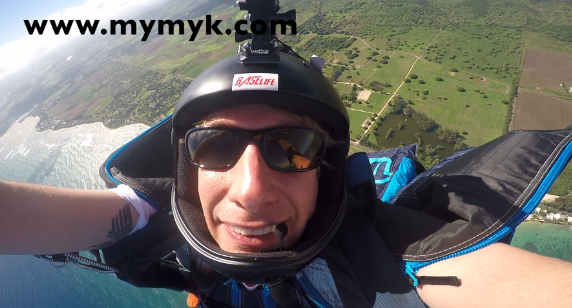 MyMykAUS's tweet photo. Check out "People on the move"with MyMyk in amazing locations. 
see the full video at https://t.co/zNhlNGzLw2 https://t.co/zlhsWMj3k9