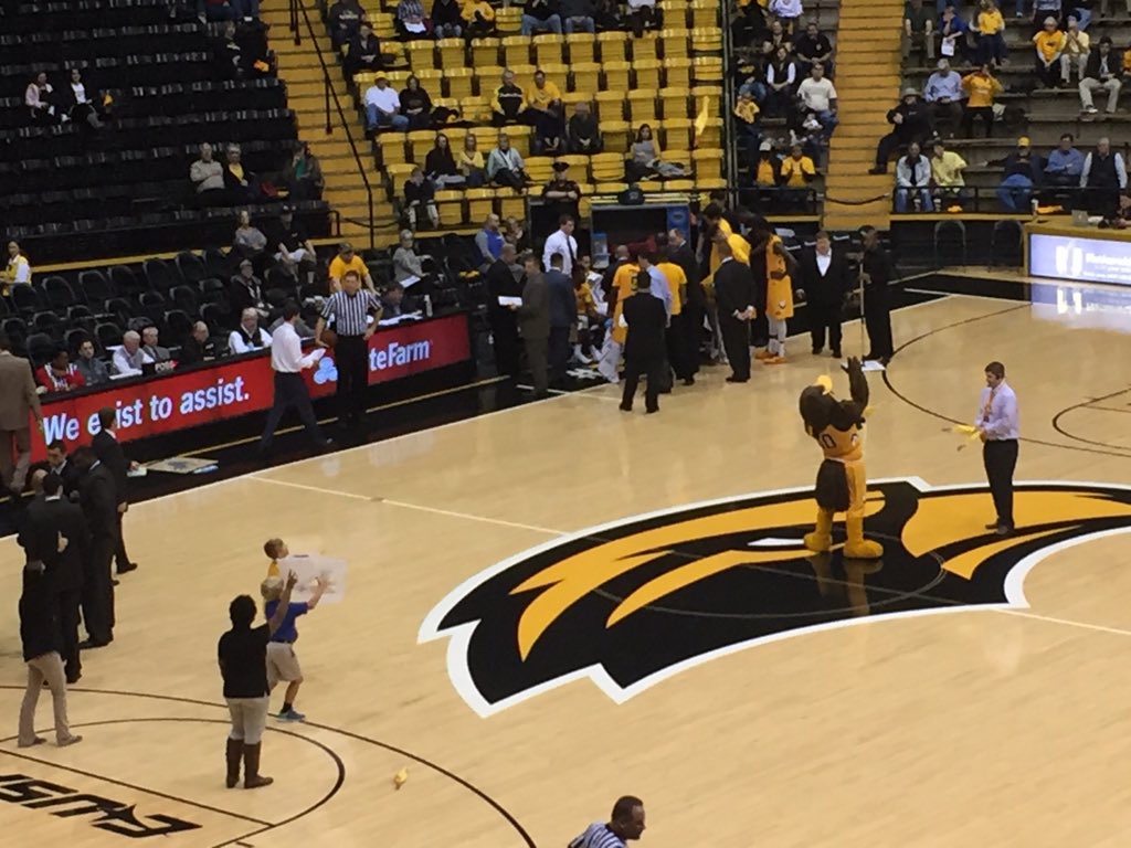LFBenvenutti's tweet photo. @USM_JR you had much better form than Seymour! https://t.co/1zZF1MBilj