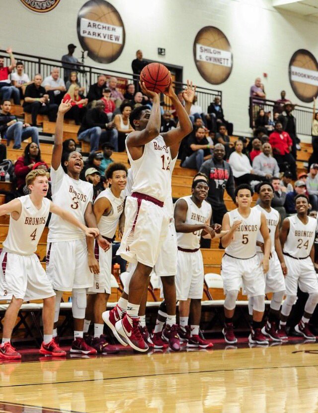 CoachDBowles's tweet photo. These pics tell our story - 16 guys that have 100% bought in to playing for each other #BroncoPride #Family https://t.co/sAxM4ObdyX