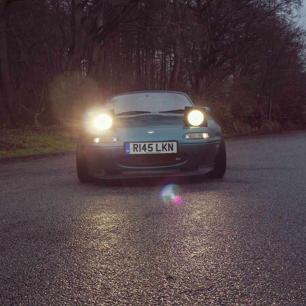 MX5_Apparel's tweet photo. Front end Friday #fef #frontendfriday #mx5 #eunos #miata #poppyupheadlights #berkeley #sparklegreen #archgap #mx5nu… https://t.co/MNL7wWCmEW
