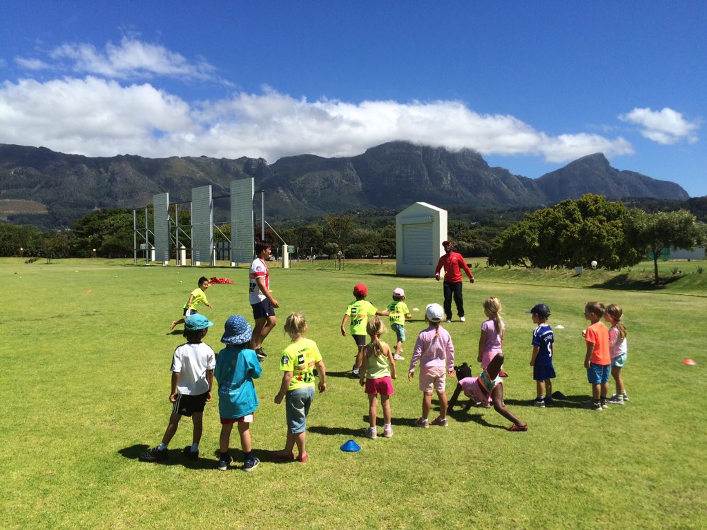 It's the infamous #RedRover #TinyTots #SCcoachingclinics <a href="/ClaremontCC/">Claremont CC</a> with <a href="/OpalSport/">Opal Sports</a> <a href="/SportsmansW/">Sportsmans Warehouse</a> <a href="/SSLetsPlay/">Let's Play</a>