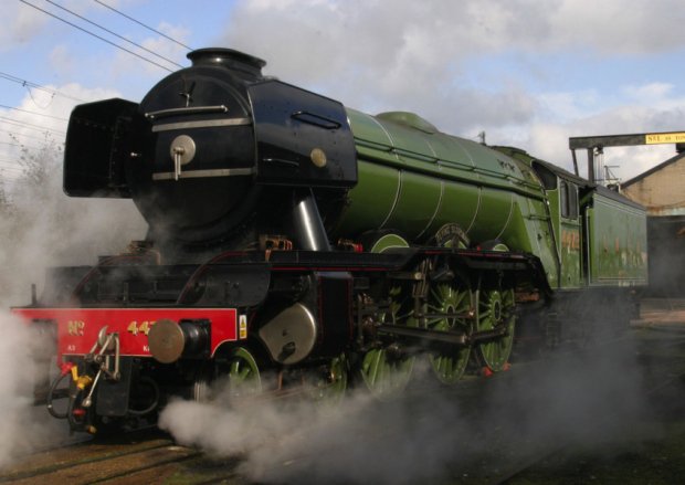 #FlyingScotsman - Ten fascinating facts about the world-famous steam engine. yorkshirepost.co.uk/what-s-on/exhi…
