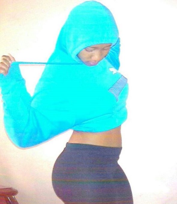 Watch delicios bitch's leaked NSFW photo on TwXstars