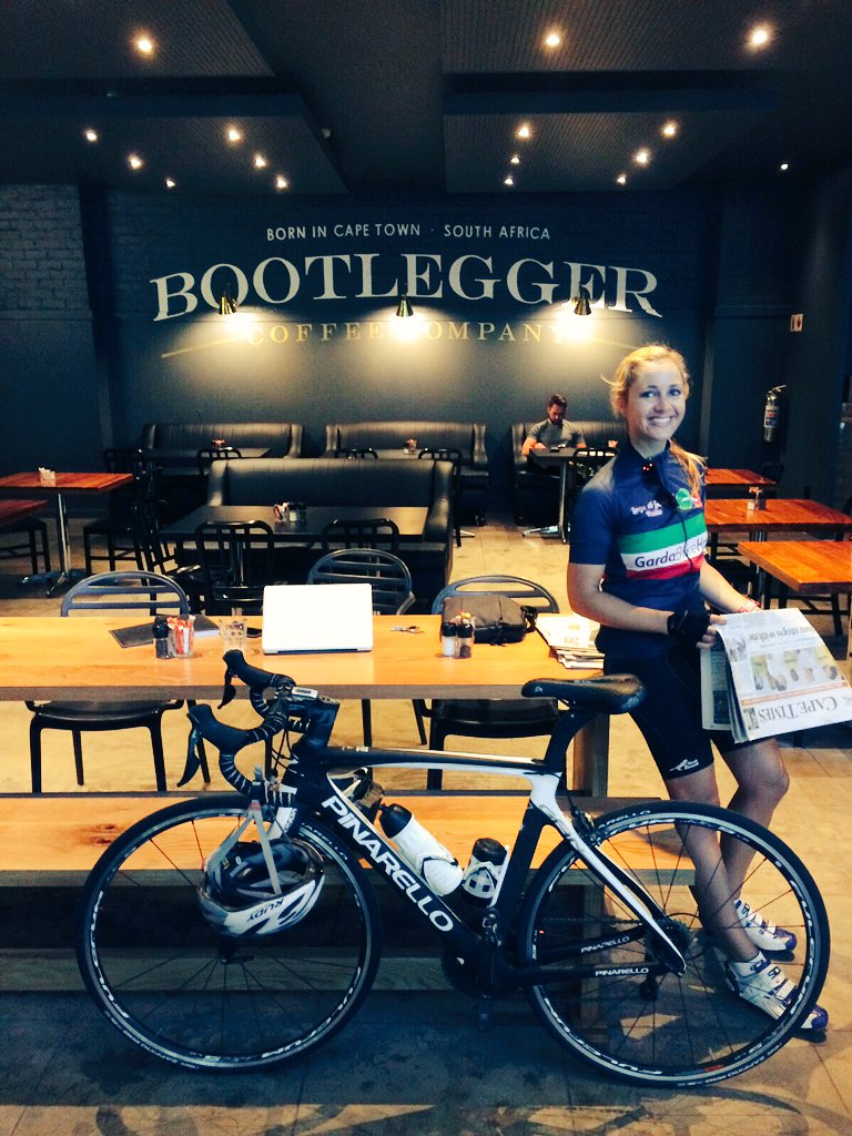 Pitstop at @BootleggerCoffe @capequart after a windy ride with my new #pinarello from <a href="/Joc_oconnor/">John OConnor</a> ☕️ #lifesgood