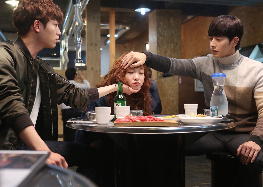 CYLOCF9U0AAugHU.jpg:large