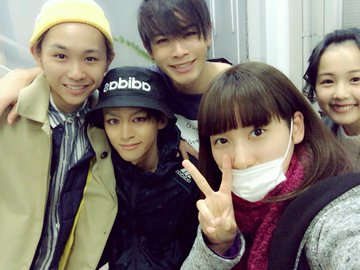 伊波杏樹がかわいい 経歴や彼氏は バク転がすごいと話題 Moely アニメや声優 2 5次元俳優のニュースをお届け