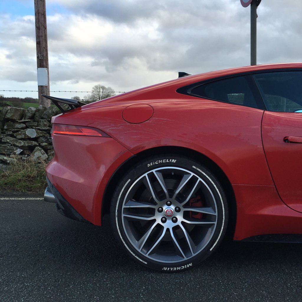 SeenThruGlass's tweet image. The @MichelinTyres #PilotSuperSports were incredible yesterday - so much grip and confidence in mixed conditions