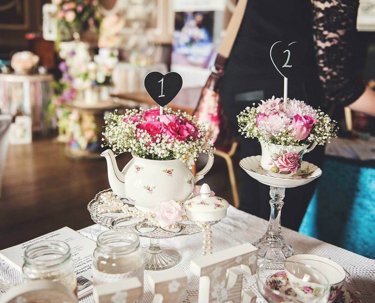 SwingletreeV's tweet photo. Looking for something different for #vintagewedding #centrepieces and #tablenumbers. We create unique pieces for you https://t.co/mwwScXFfsz