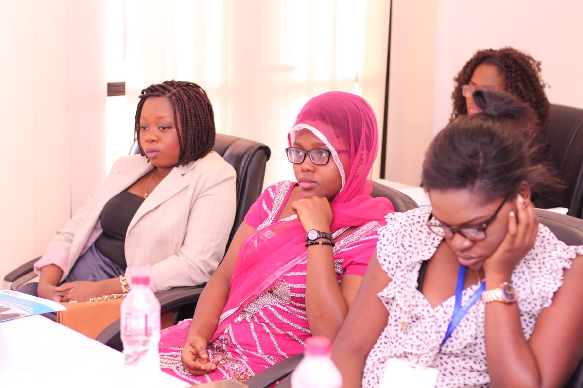 dromo_studios's tweet photo. Photos of Delegates on the #SOCHUMCommittee #GIMUN2016. @GIMUN_Team https://t.co/VyiJNYMItm