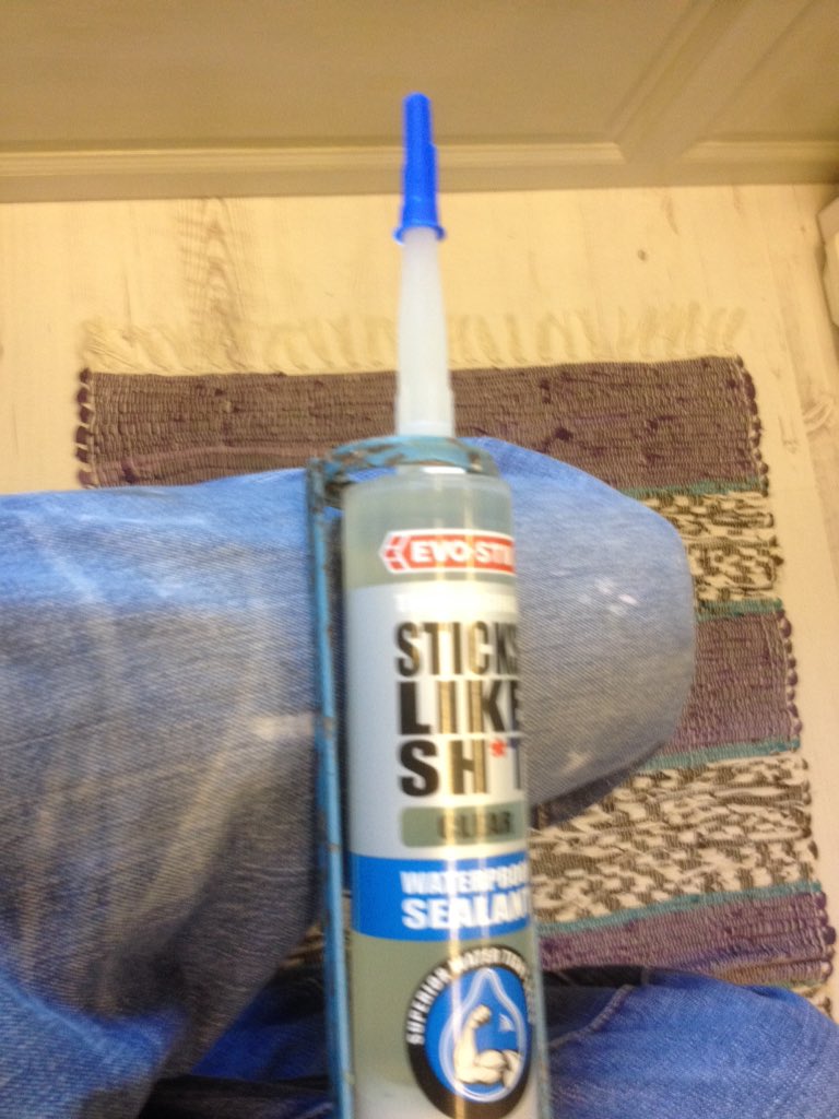 Paulie9461's tweet image. Used this to seal the joint behind the toilet. Perfectly named for the job 💩 #DIYProblems #dulltweet