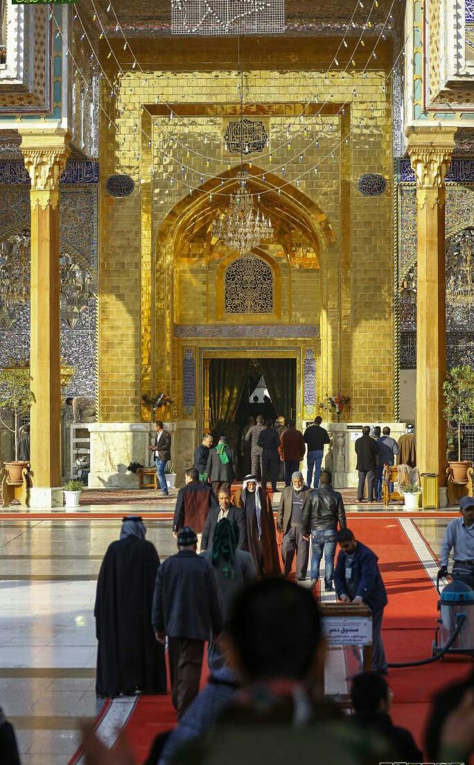 لذ واستجر متوسلا إن ضاق امرك ان تعسر
بأبي الرضا جد الجواد محمد موسى ابن جعفر