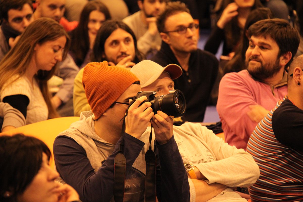 minube's tweet photo. ¡Ya puedes apuntarte al Taller de Fotografía de minube en @fitur_madrid! Te lo contamos: https://t.co/hHjsodQx3L https://t.co/zYkhQyRNkg