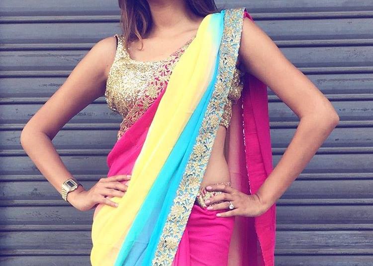 LOVE this Stunning detail omber shaded Saree, with gold embellished blouse:)