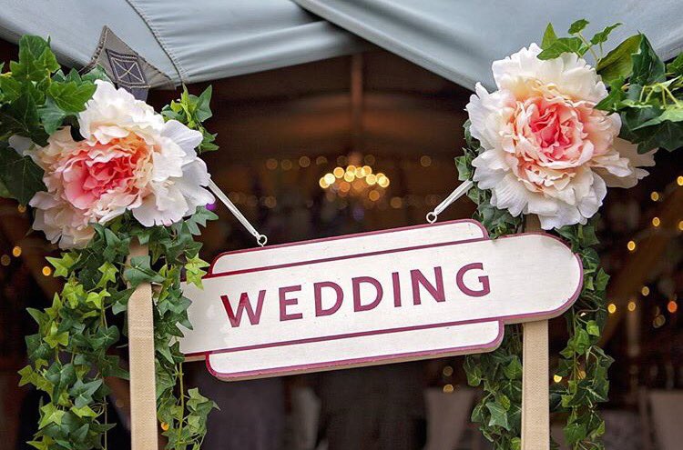 Peaktipis #Wedding feat in <a href="/savethedatemag/">Save the Date</a>,out TODAY! #Derbyshire #TipiWedding Check it out: bit.ly/1K1E1xo