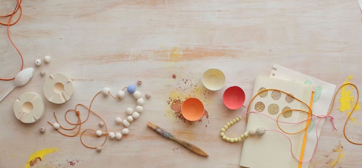TheDesignTrust's tweet photo. Join the #etsyresolution free online programme now if you want to sell more online! https://t.co/G5x8rL90Pr https://t.co/rzsT50dhuk