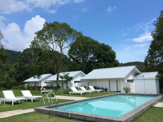 MyCreatorsHub's tweet photo. La Pari-Pari Langkawi
RM350++/ night
#Travellah https://t.co/ZrIx1FBdnU
