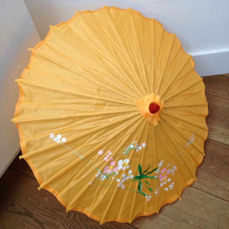 satinleafevents's tweet photo. Super cute parasols, perfect for when the sun decides to show. Or simply for decoration ;) £8 incl P&amp;P https://t.co/ykJxkfpXgo