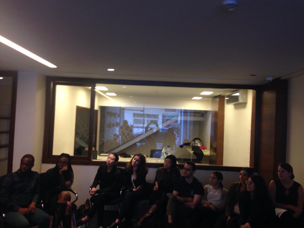 CreativeboxMa's tweet image. Avec @EspaceBidaya lors d'une rencontre avec les étudiants de new york school