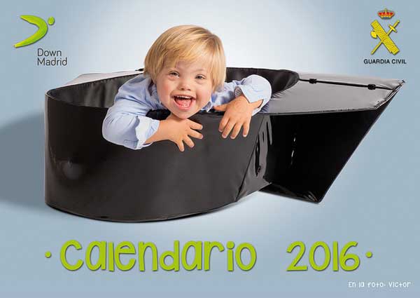 guardiacivil's tweet photo. Hemos agotado los 21.000 calendarios benéficos DowMadrid-Guardia Civil. Gracias a toda la personas que los compró. https://t.co/qOQvX9W8iy