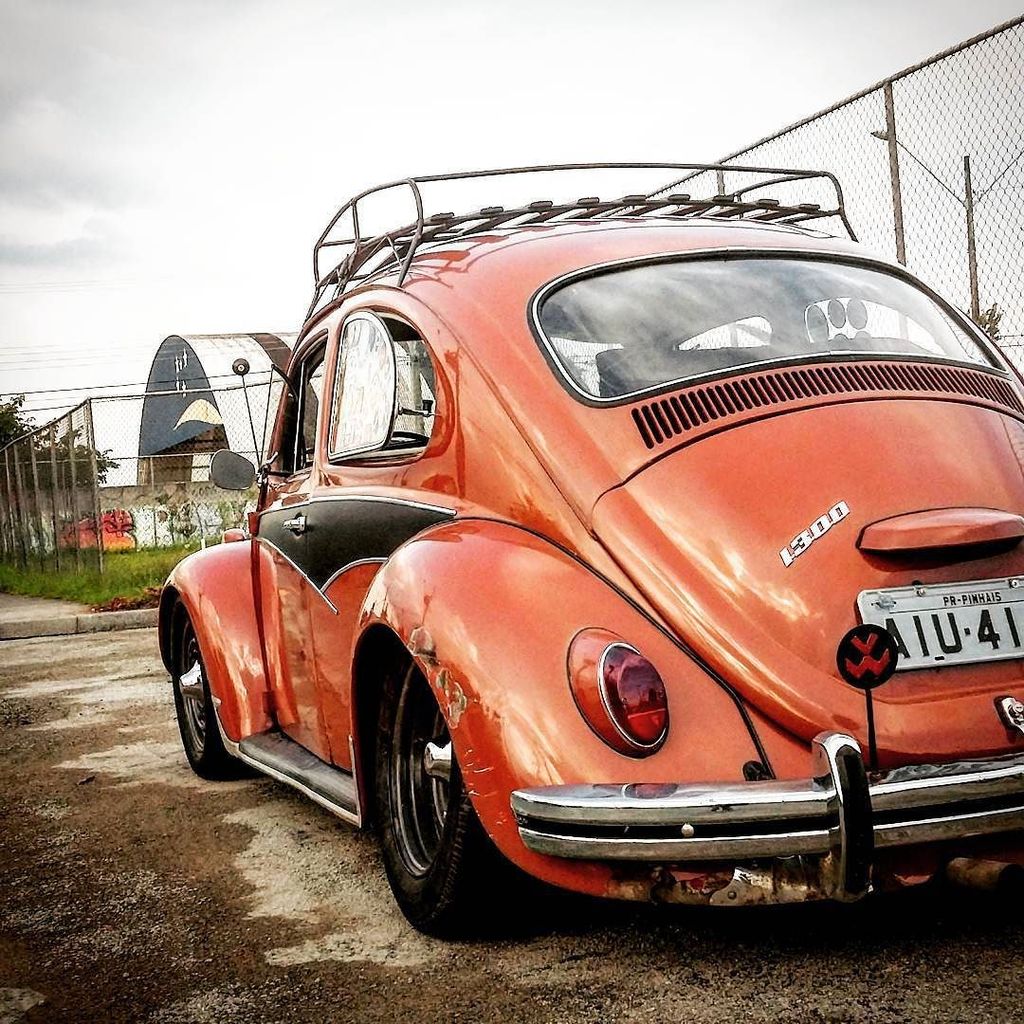 oldcar_photo's tweet photo. Bom Dia! #Helena #fusca74 #fuacagram #instabeetle #oldlife #oldschool #oldcar #vw #dasalto #mycar #myvoch… https://t.co/pjWwyarDd6