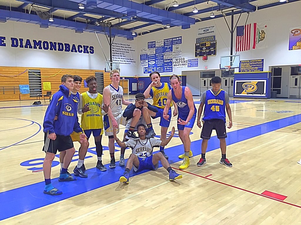 CoachBuckB's tweet photo. #throwbackpractice but come out and support your boys and basketball team tonight against Apple at home! 💛💙💛💙 https://t.co/FDsKzdkELb