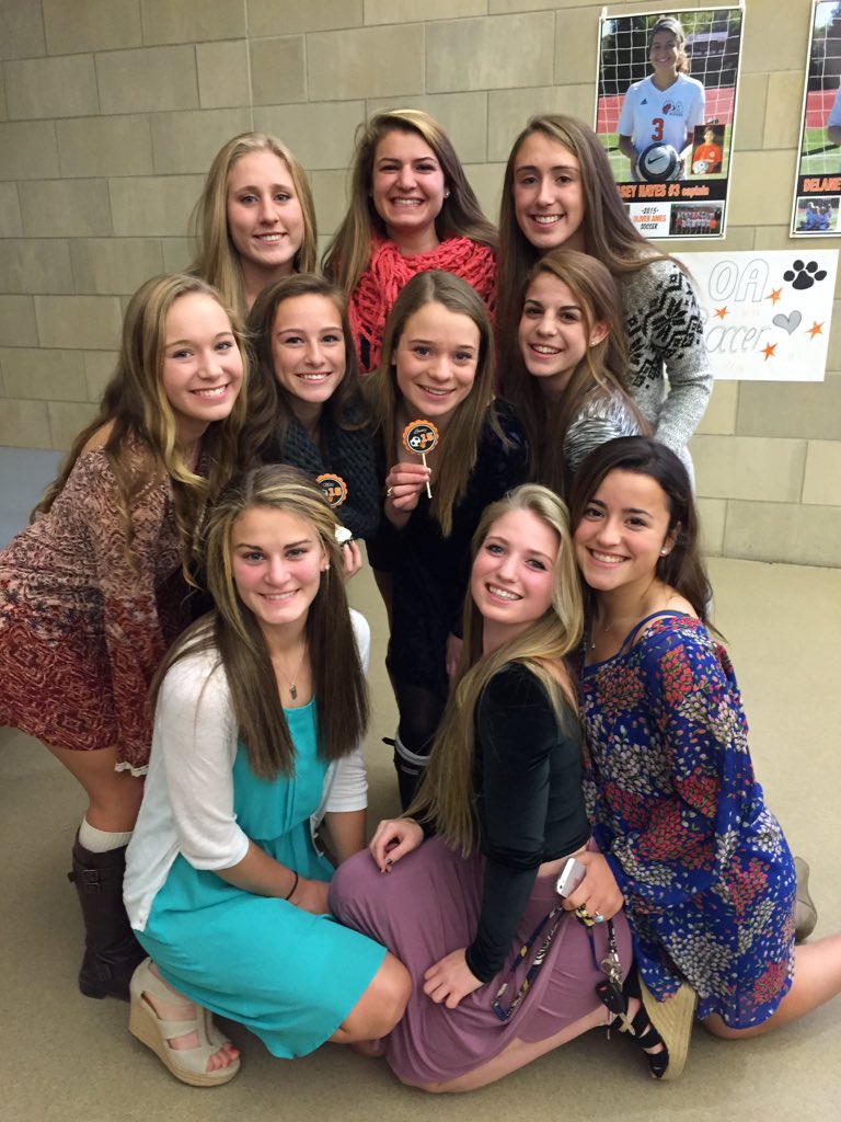 lauren_wright10's tweet image. Happy birthday Claud❤️😈 @claudxxoo6 #bigdevil