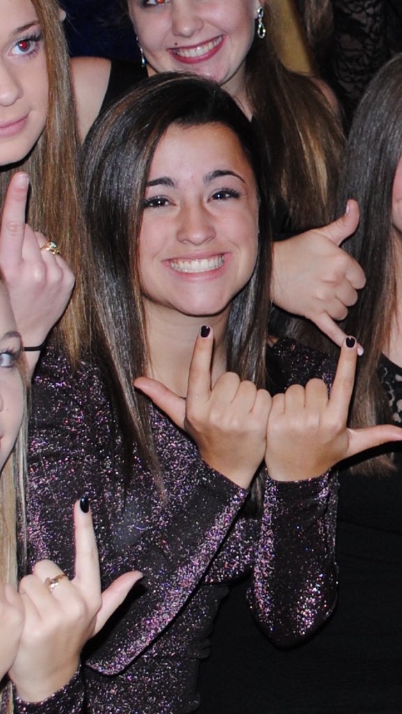 lauren_wright10's tweet image. Happy birthday Claud❤️😈 @claudxxoo6 #bigdevil