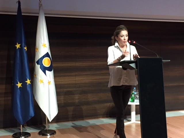 EU_IPO's tweet photo. @BeatrizMilleiro en #OAMI2016: "Es importante proteger mis diseños porque son únicos" https://t.co/ahVn6Rp72P
