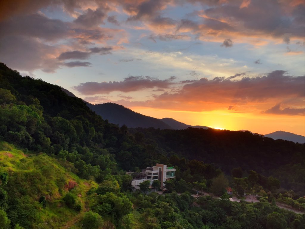 rainingpostcard's tweet image. Sunset over Penang #sunsets #nature #penang #malaysia