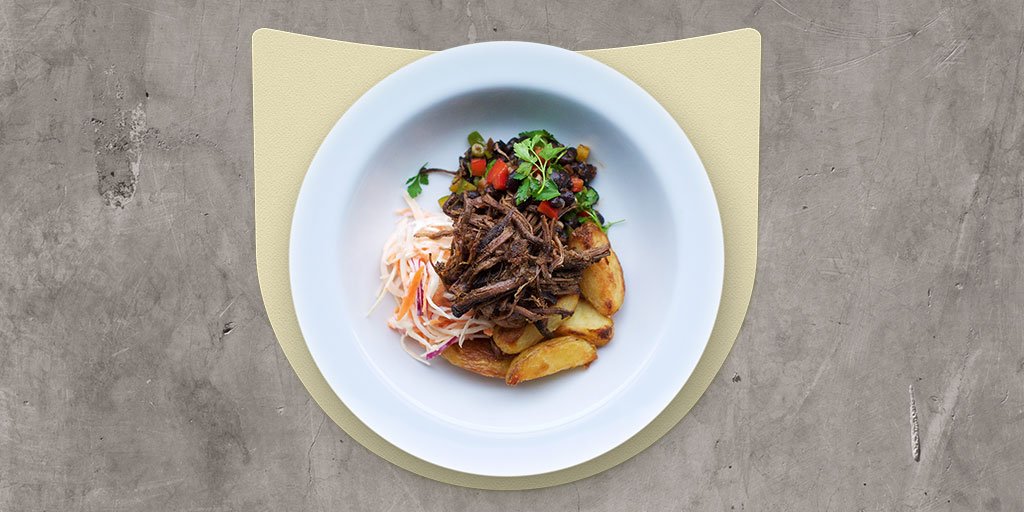 FoodSortd's tweet image. Here's another peak at one of our new creations for 2016! A beany, beefy beast. #foodporn #tastytimes #yum