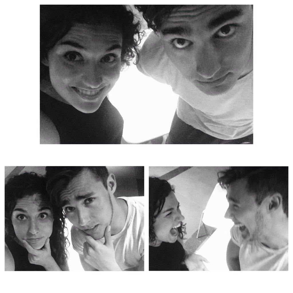 AlbaRicoNavarro's tweet photo. Con @JorgeBlancoG mejorando la versión de @lodocomello y @_ruggero.  😜😜😜😜que envidiosos somos . 😘 https://t.co/Iux6ffeSsl
