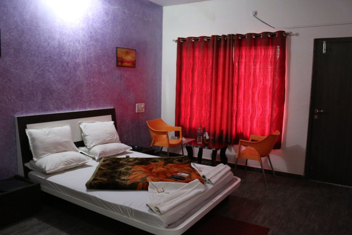 VibutoServices's tweet photo. https://t.co/fnrlAkab5C - View 360 degree #virtual #tour of #hotels, #resorts, #restaurants, etc, in #Bangalore https://t.co/kaJOjhz4HP