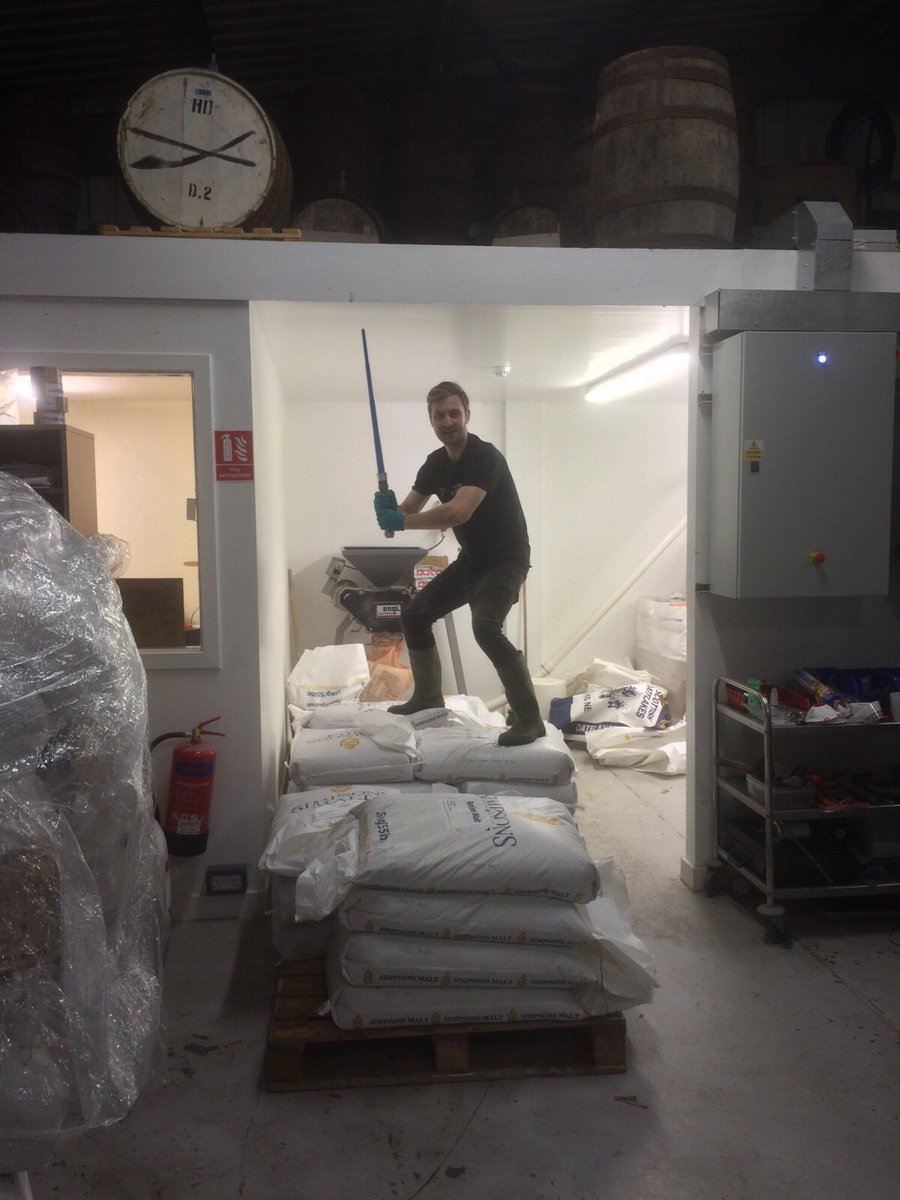 dougyrowe's tweet photo. @TempestBrewCo The force awakens https://t.co/9RMiE3r1gi