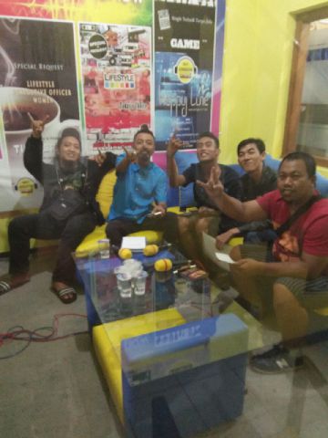 tasfm_kediri's tweet photo. #TeamCreamFest #FRESHTALKSHOW #GetFressh!! https://t.co/e3fGug0vbm